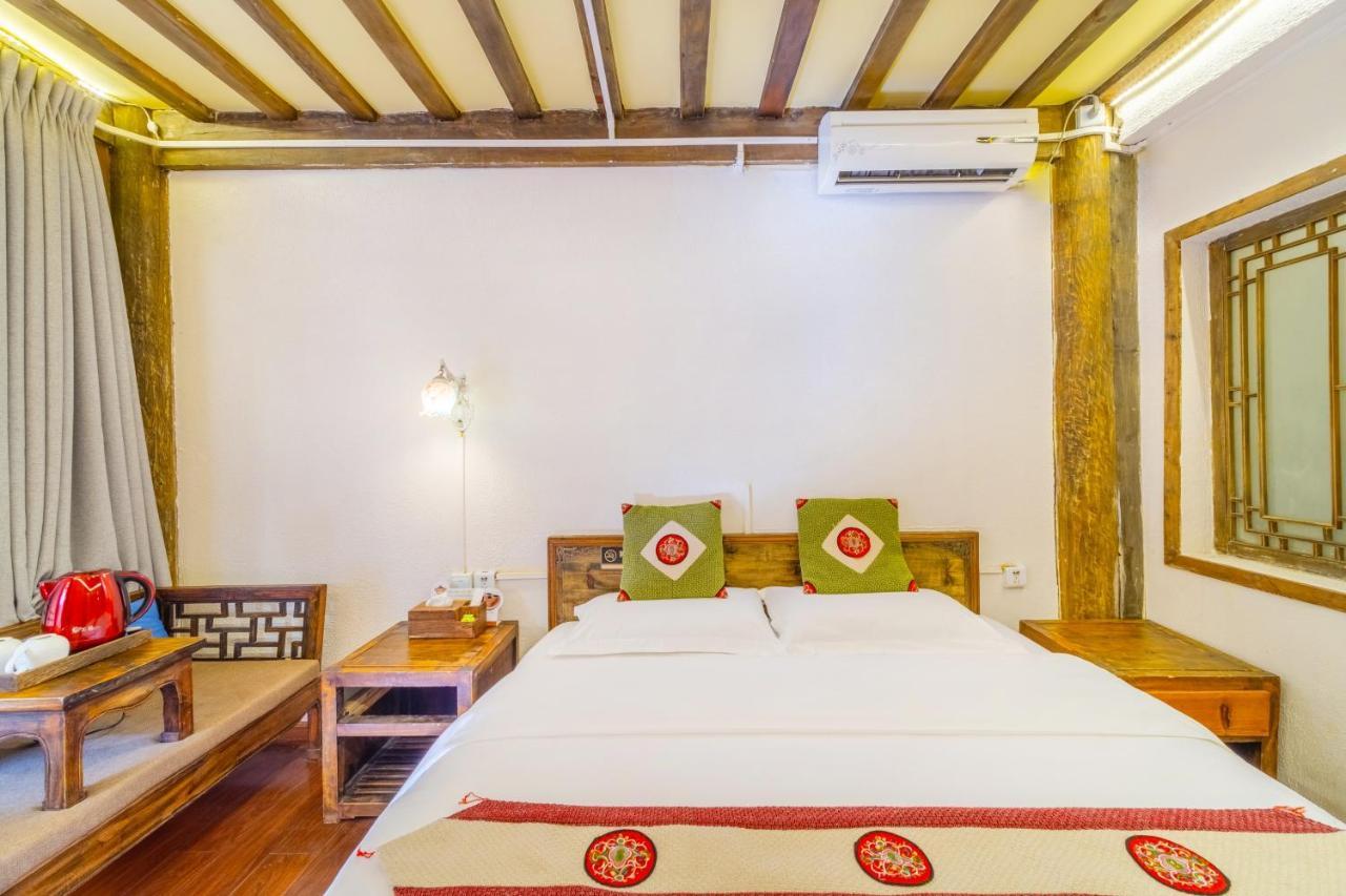 Lewo Guest House Lijiang  Buitenkant foto