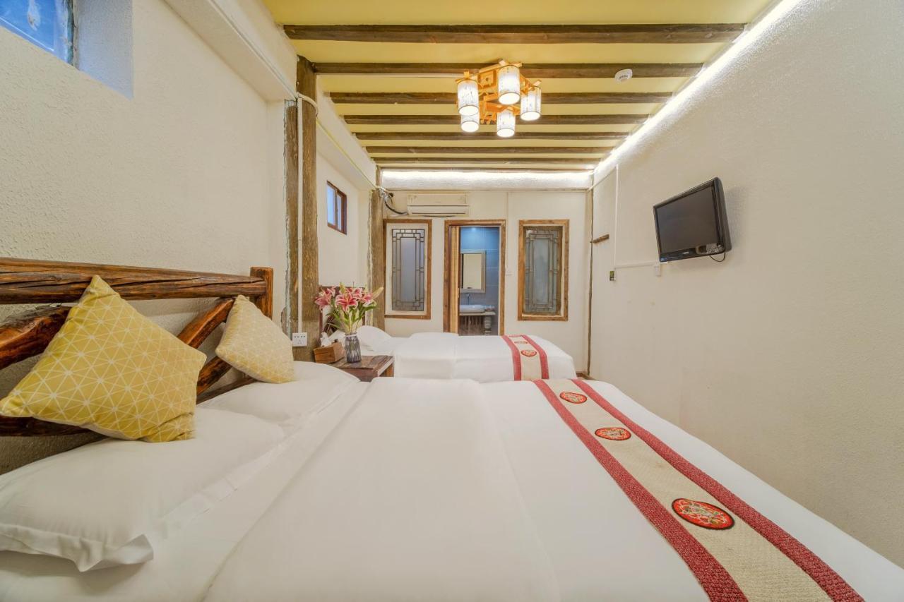Lewo Guest House Lijiang  Buitenkant foto