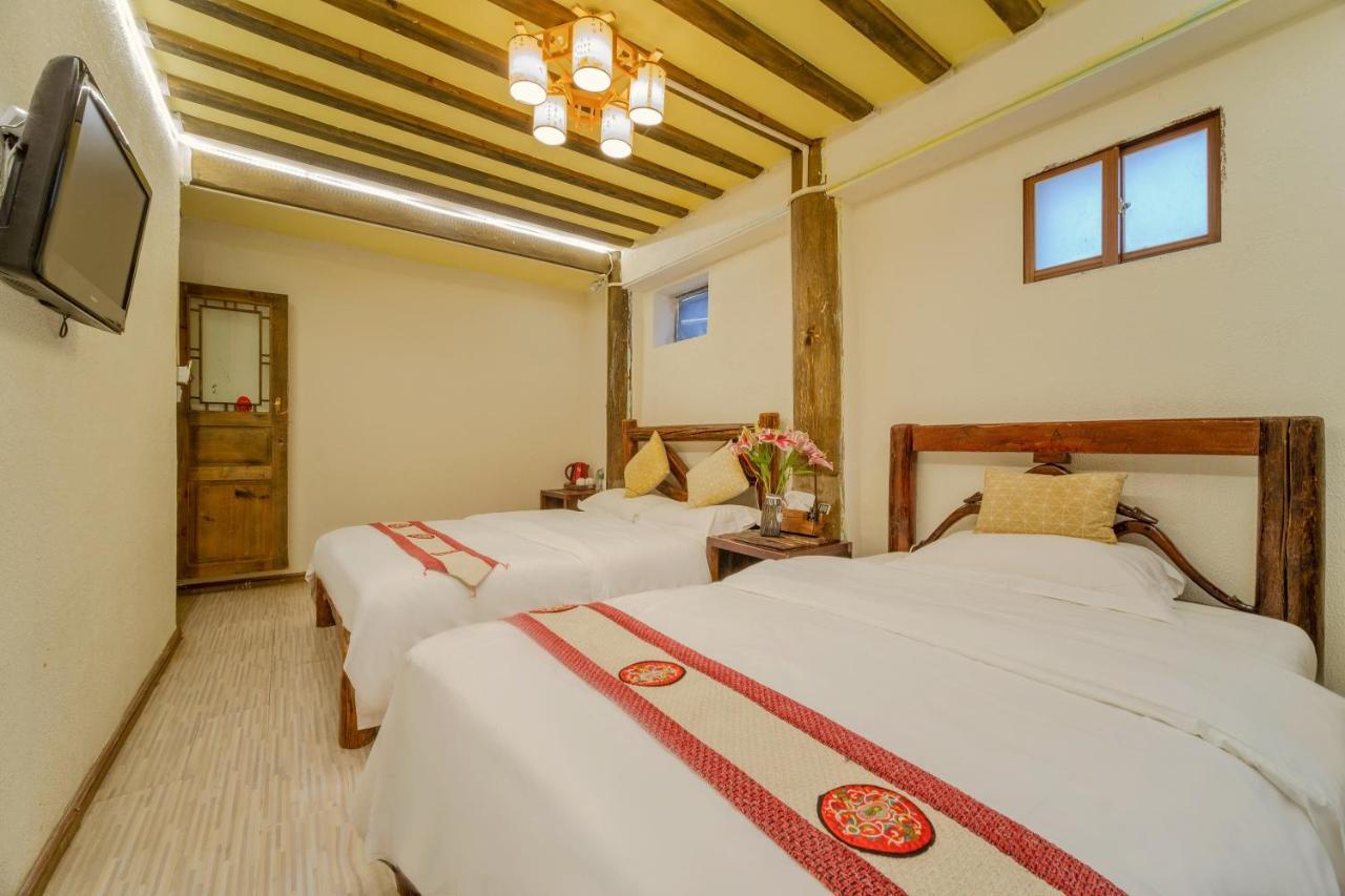 Lewo Guest House Lijiang  Buitenkant foto